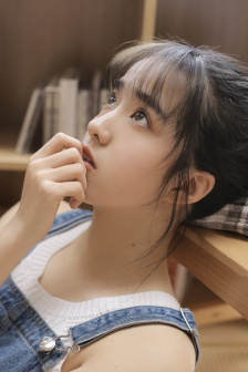 360摄像头偷拍住宅夫妇